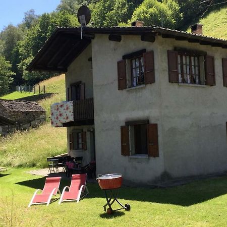 Ferienwohnung Rustico Ai Monti Cadenazzo 外观 照片